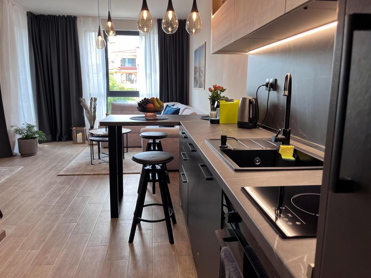 Azur Alegria Studio - Free Parking & Pool سينتس قسطنطين وهيلينا المظهر الخارجي الصورة